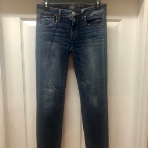 AMERICAN EAGLE super stretch skinny ankle jeans